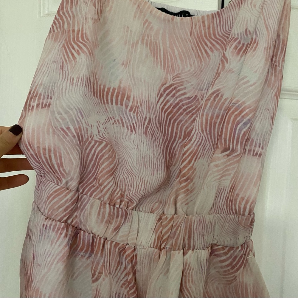 Patterned Romper - Picture 2 of 3